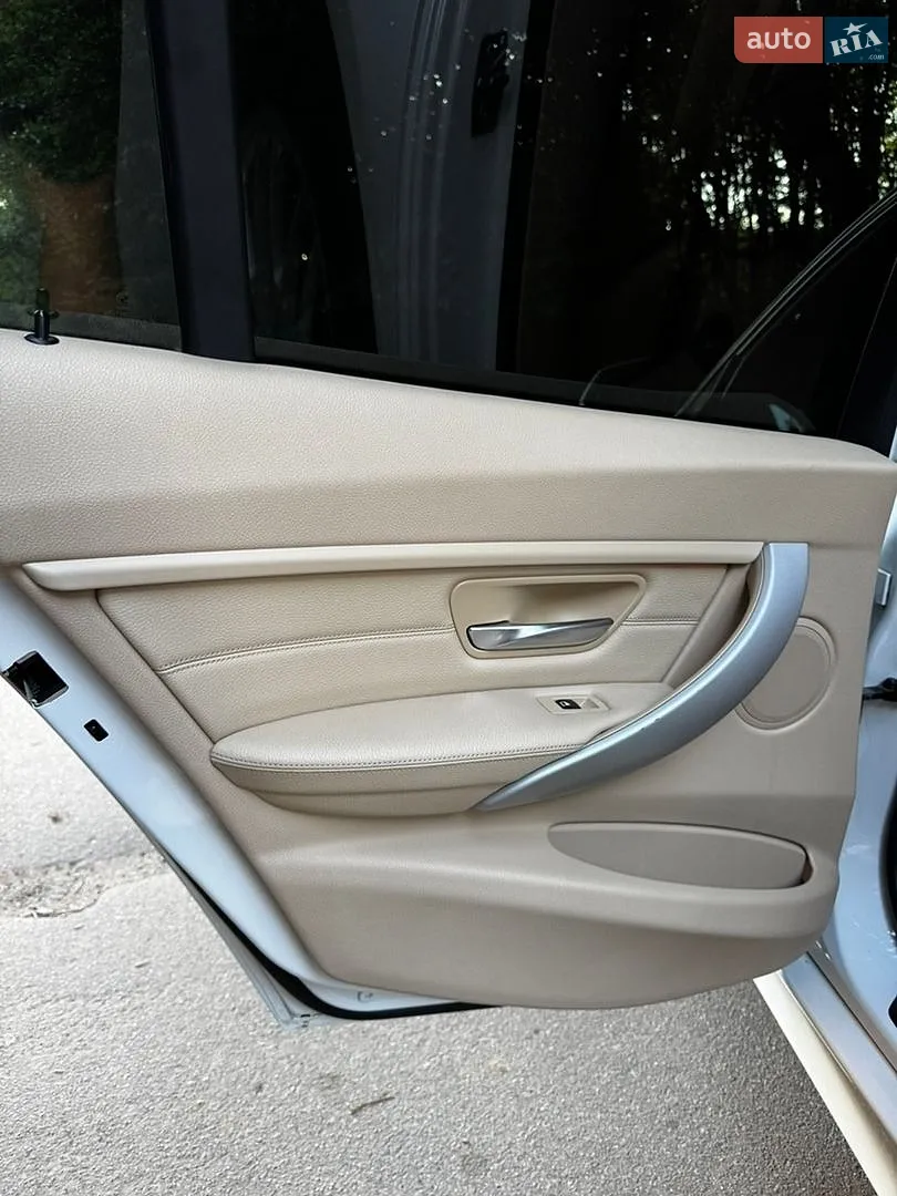 2012 BMW 3er - мініатюра 34