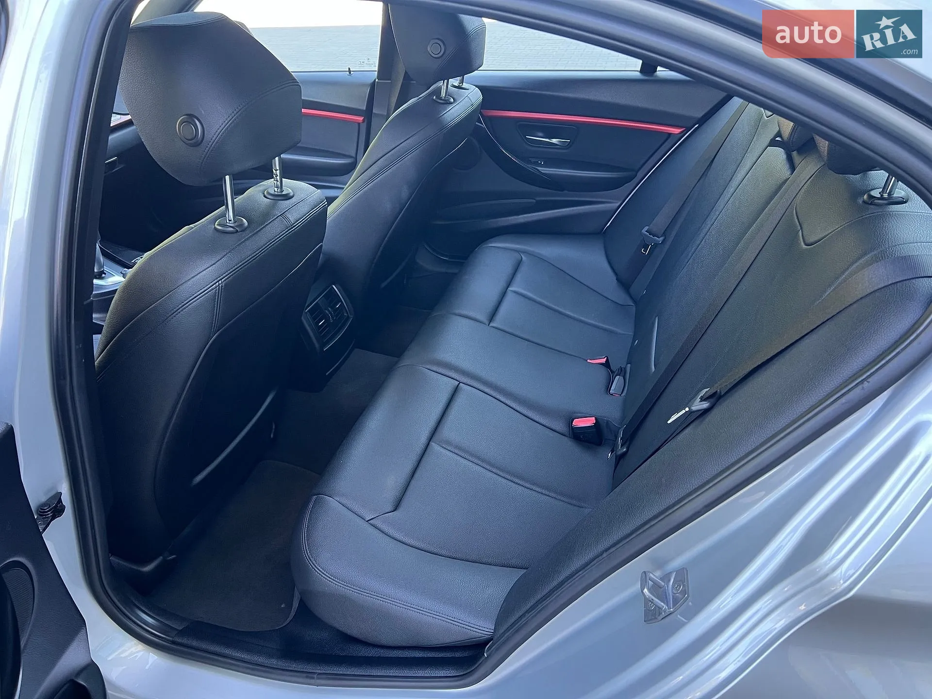 2018 BMW 3er - мініатюра 10