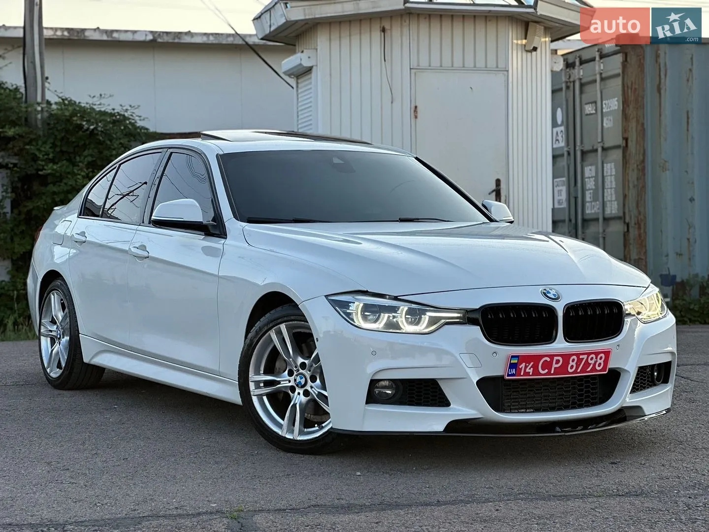2016 BMW 3er - мініатюра 2