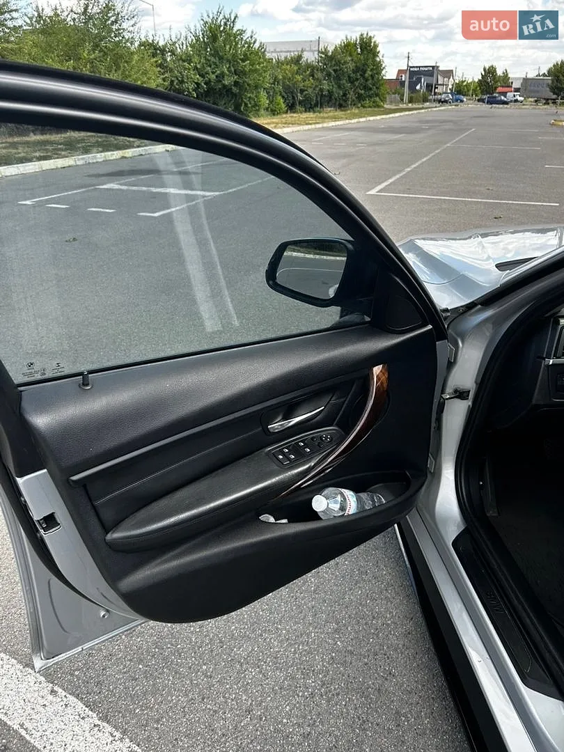 2015 BMW 3er - мініатюра 14