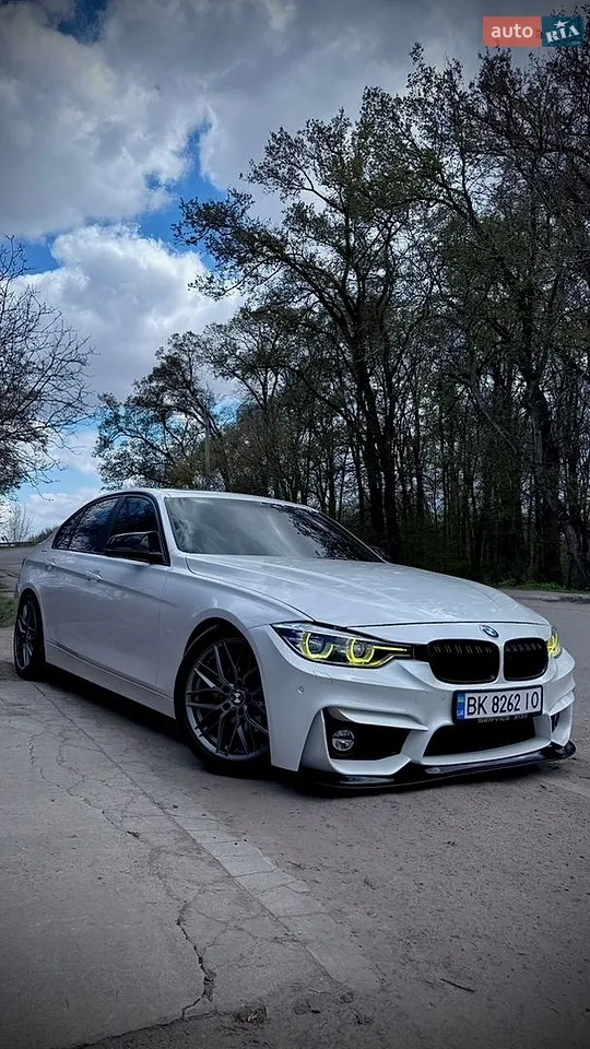 2013 BMW 3er - мініатюра 29