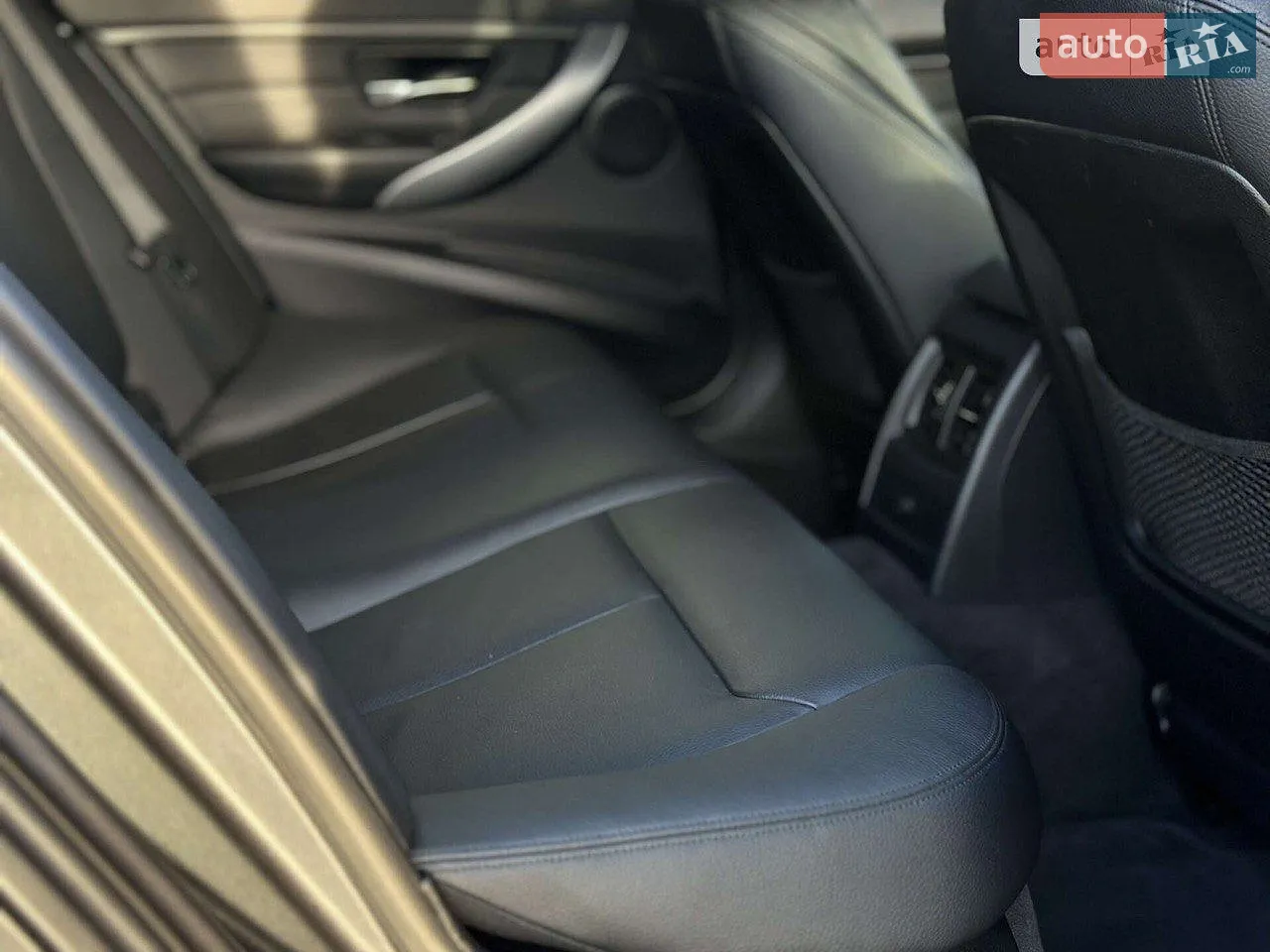 2013 BMW 3er - мініатюра 3
