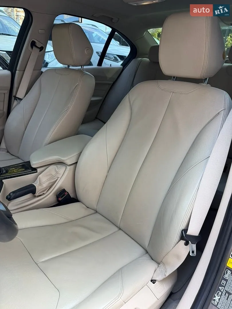 2012 BMW 3er - мініатюра 16