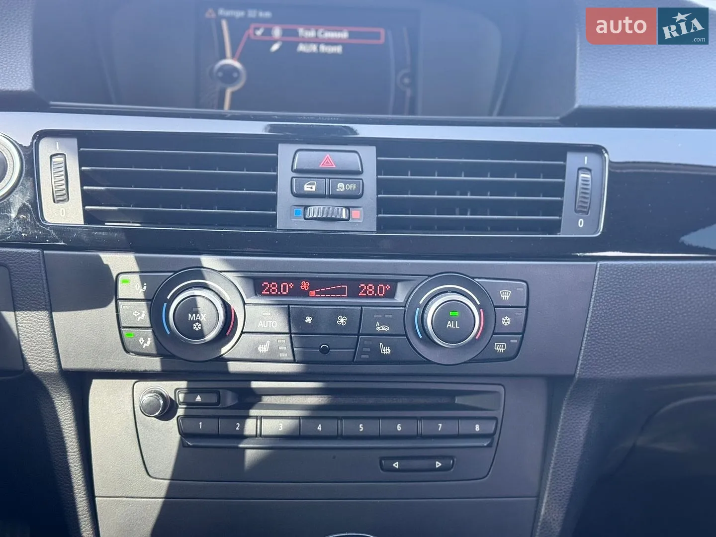 2011 BMW 3er - мініатюра 10