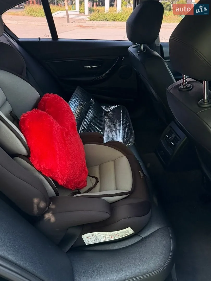 2015 BMW 3er - мініатюра 16