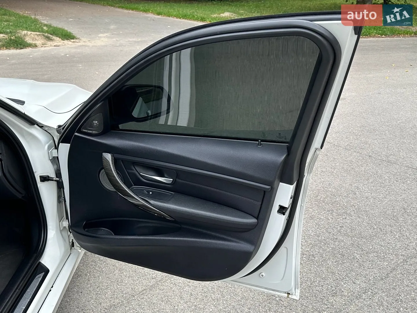 2012 BMW 3er - мініатюра 25