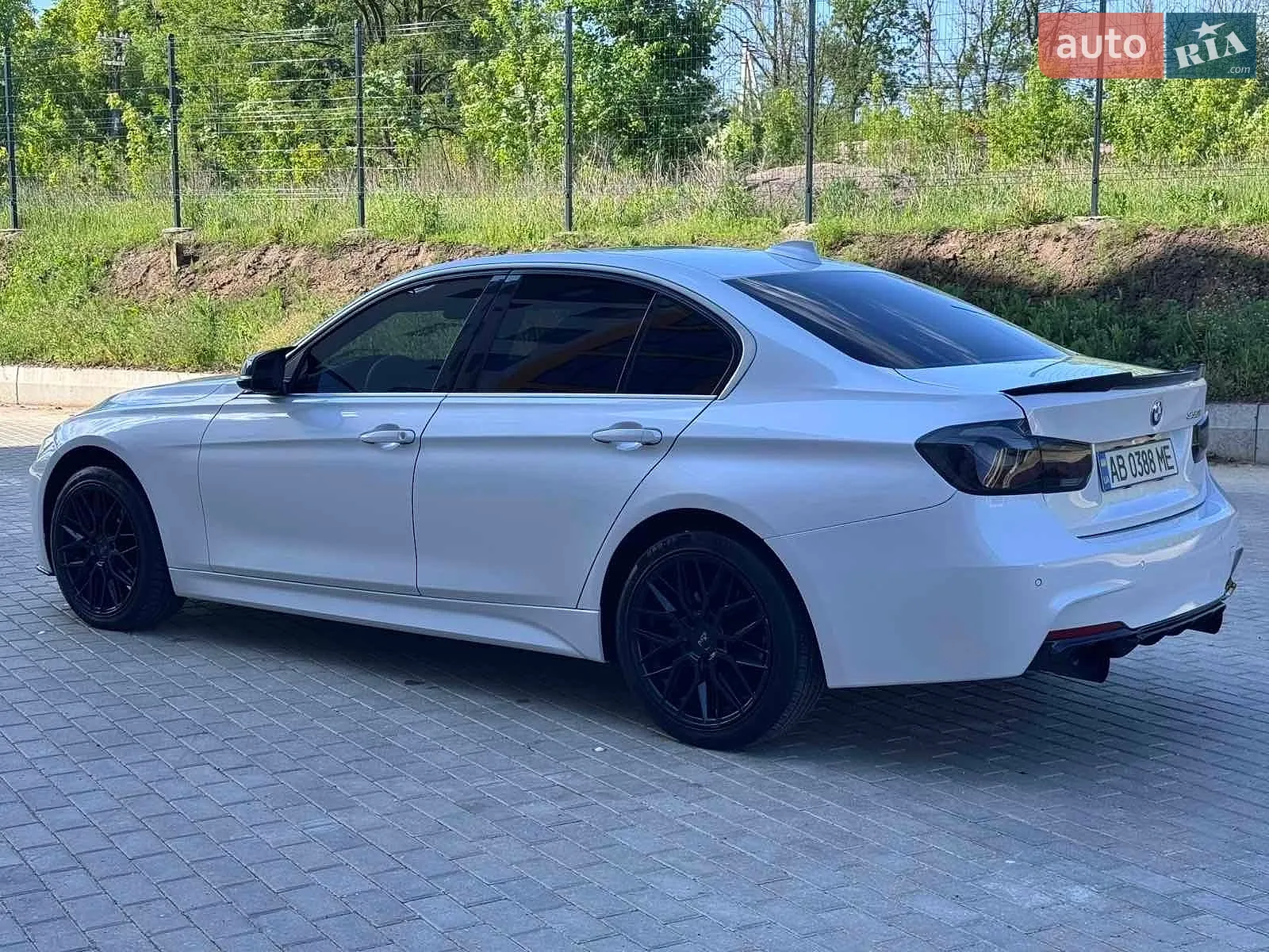 2017 BMW 3er - мініатюра 15