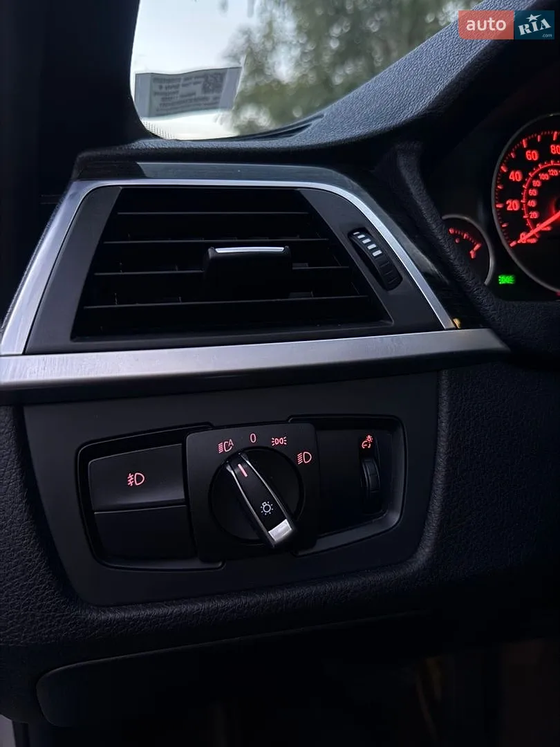2016 BMW 3er - мініатюра 11