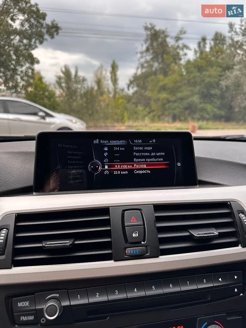 2015 BMW 3er - мініатюра 11