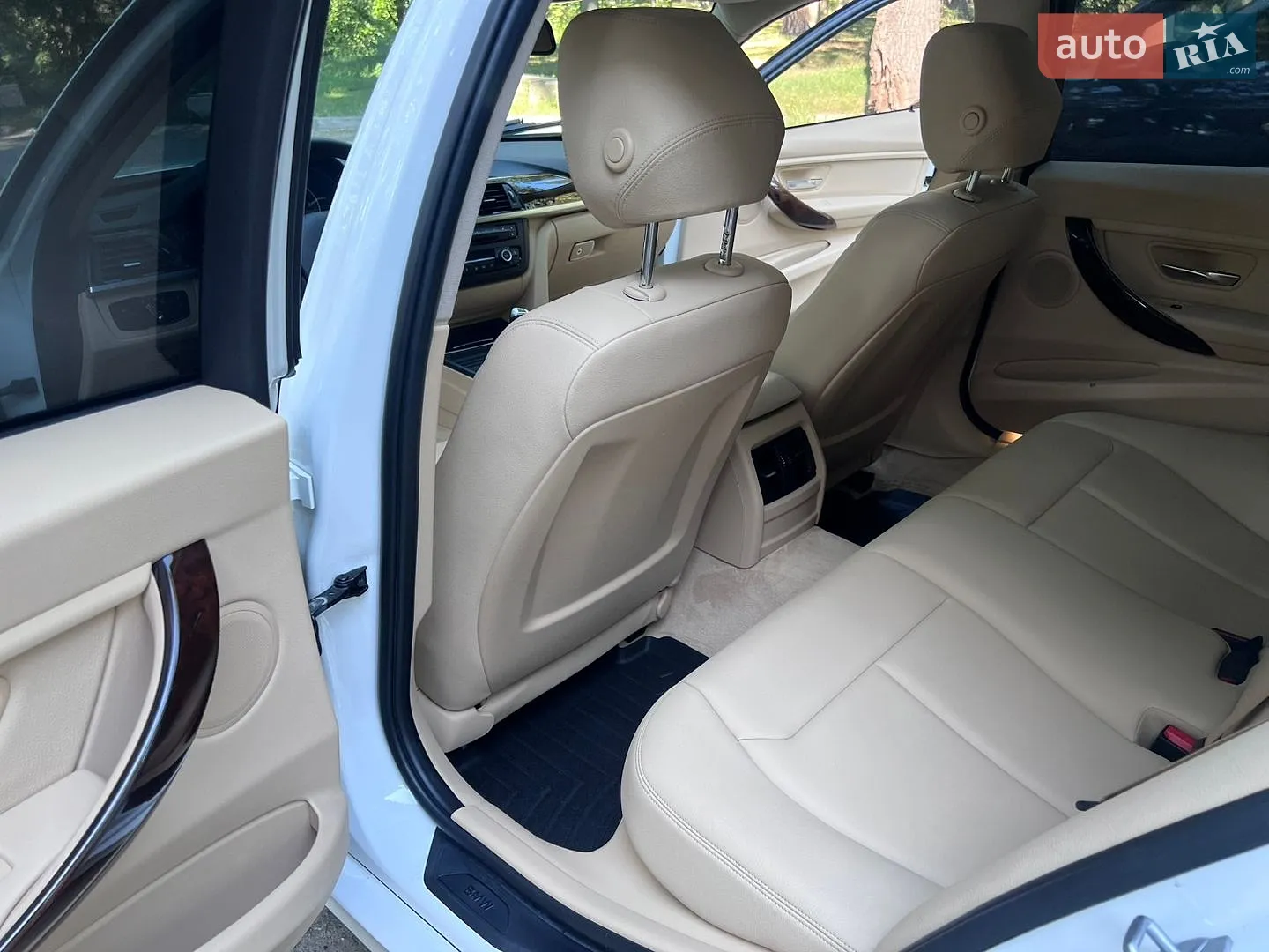 2014 BMW 3er - мініатюра 14