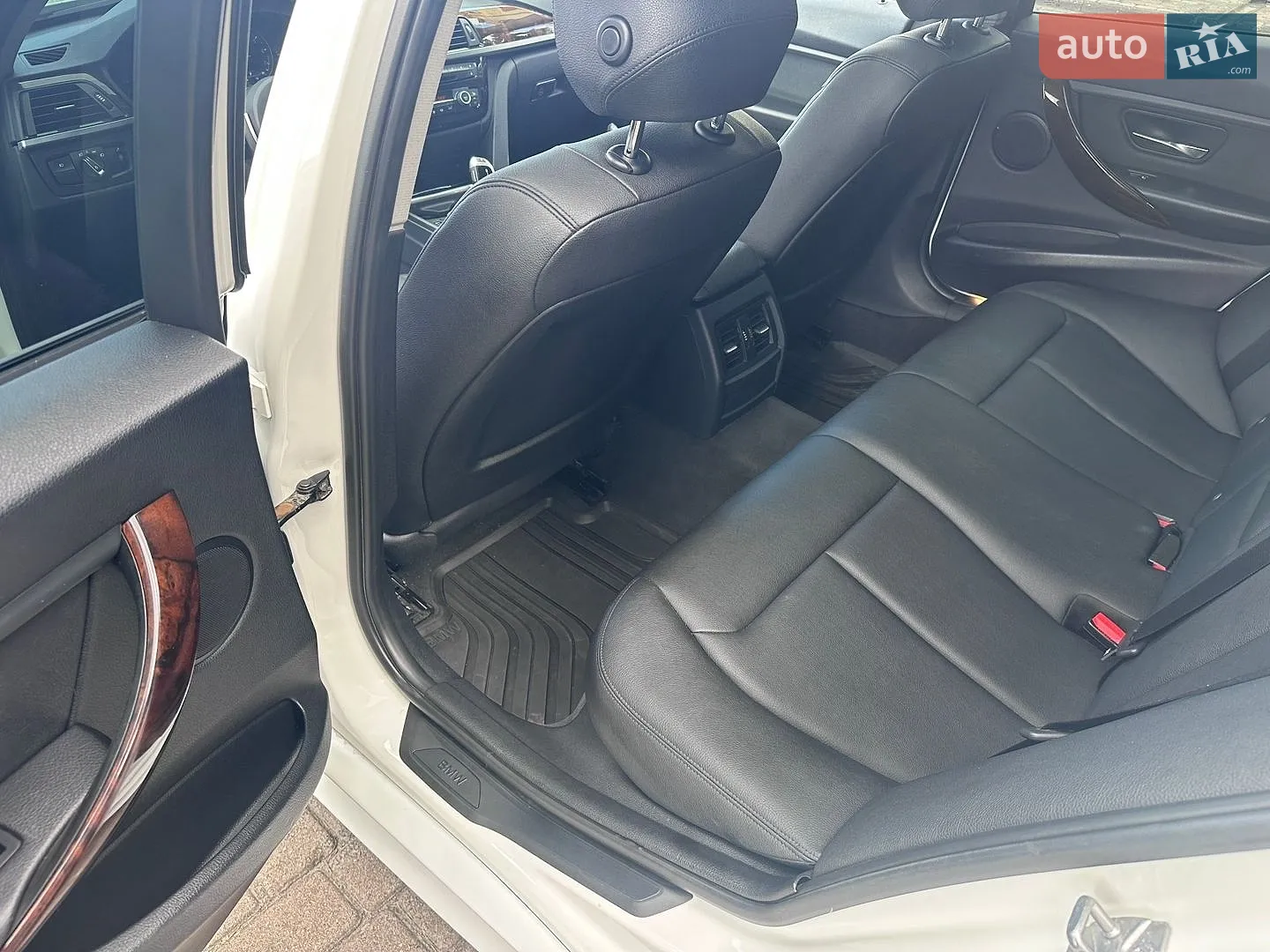 2013 BMW 3er - мініатюра 13