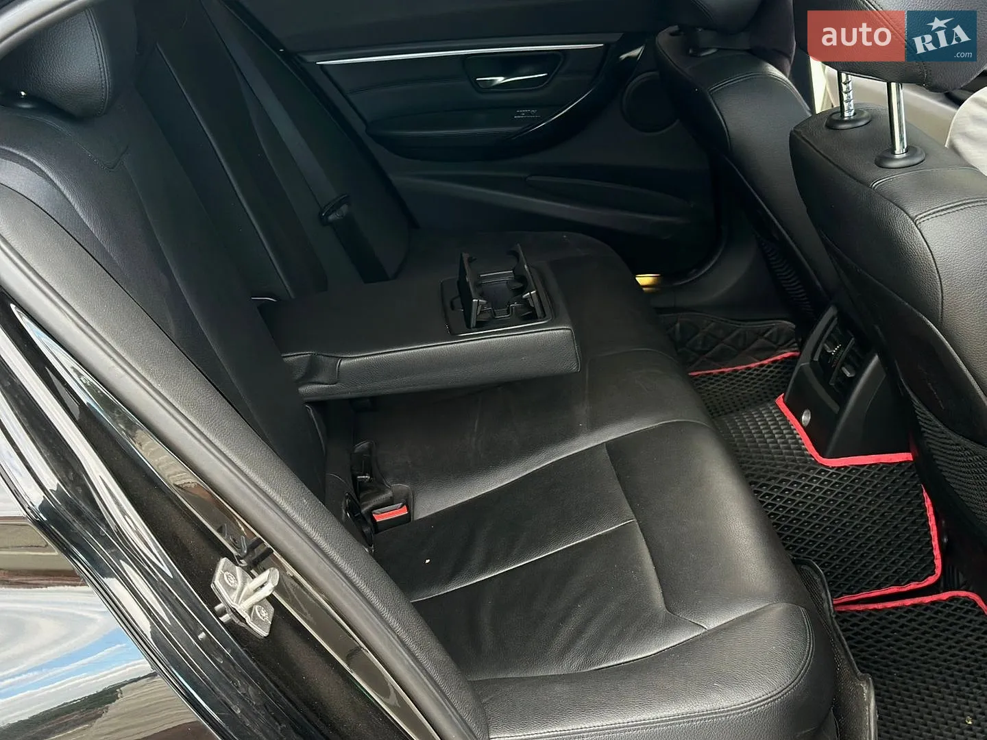 2012 BMW 3er - мініатюра 15