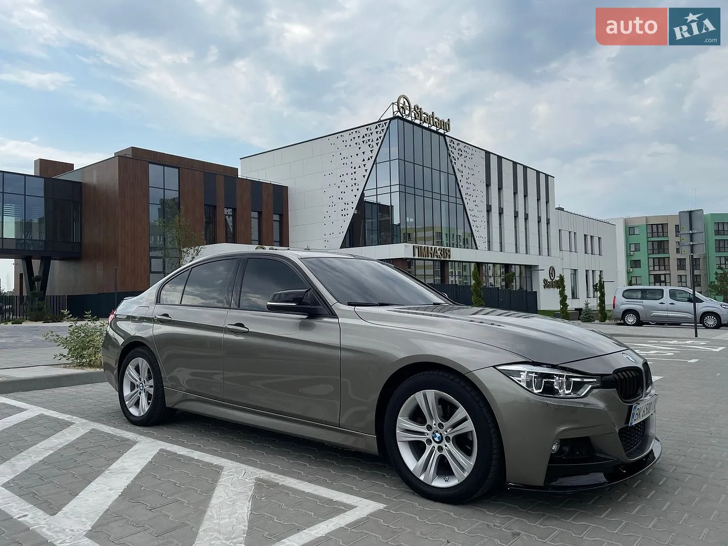 2016 BMW 3er - мініатюра 3