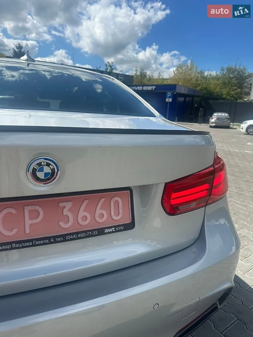 2015 BMW 3er - мініатюра 11