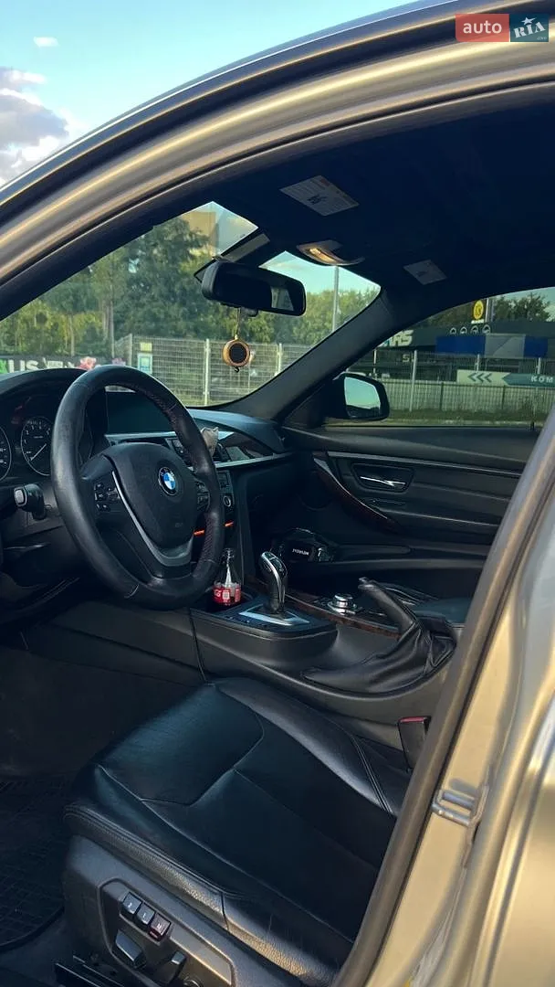 2013 BMW 3er - мініатюра 9