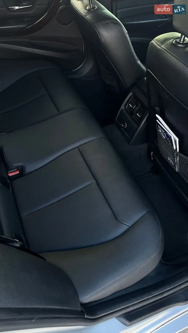 2013 BMW 3er - мініатюра 13
