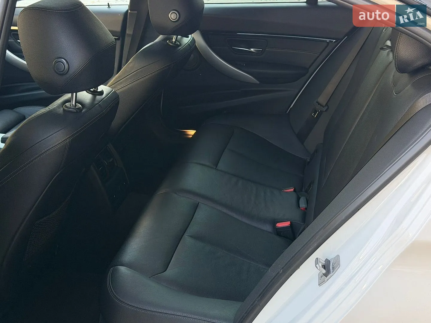 2017 BMW 3er - мініатюра 27