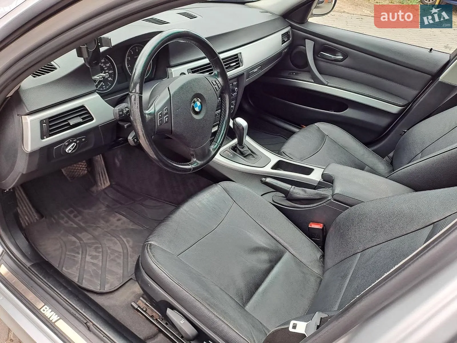 2011 BMW 3er - мініатюра 11
