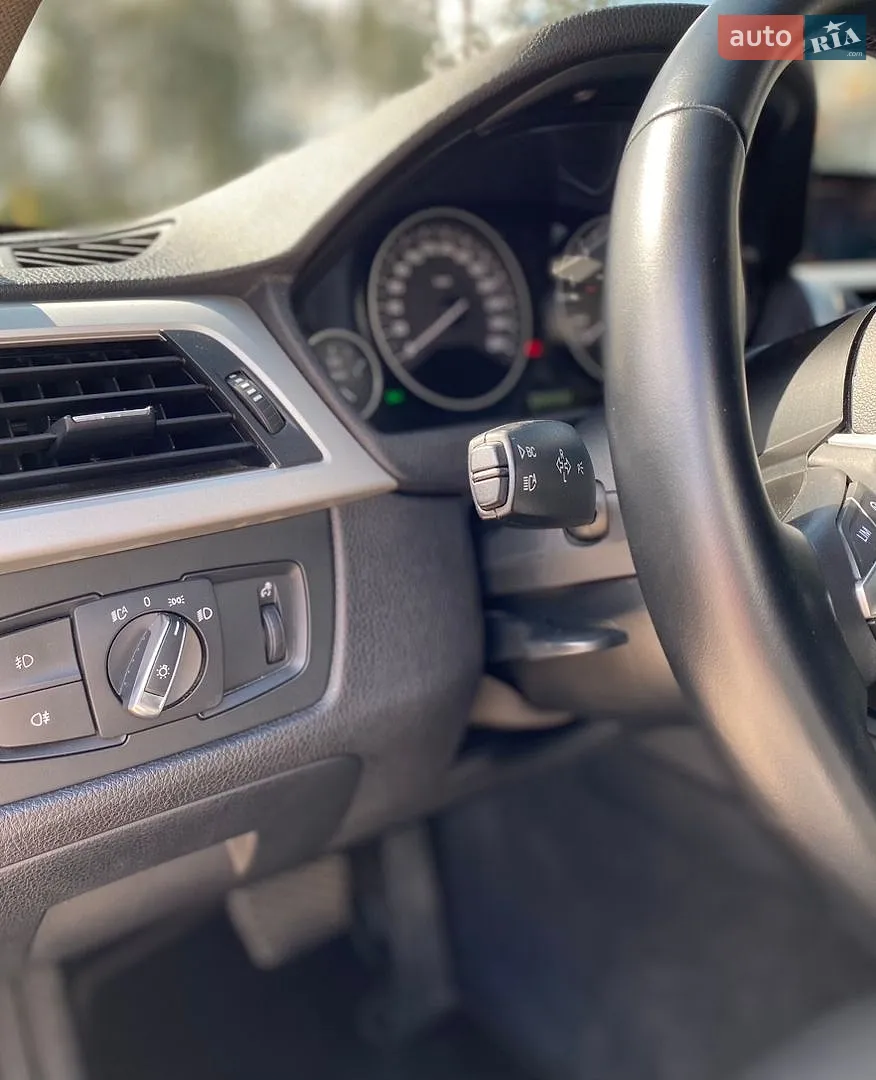 2013 BMW 3er - мініатюра 14