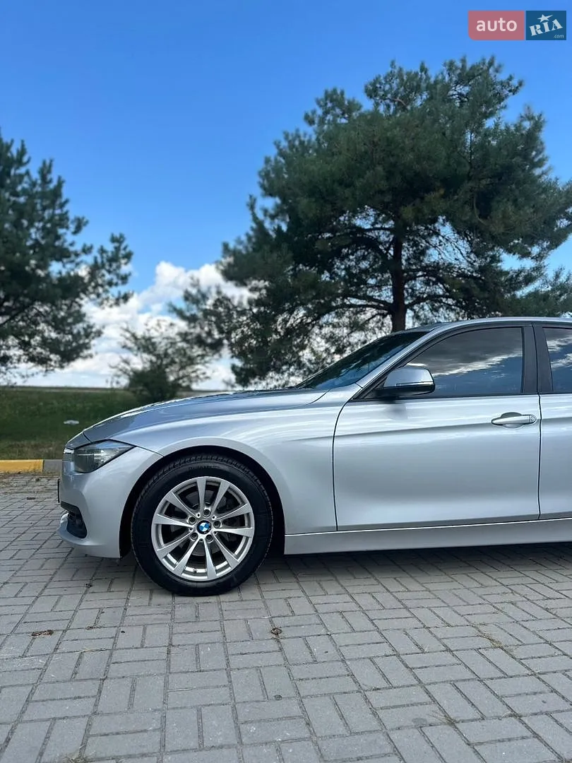 2016 BMW 3er - мініатюра 13