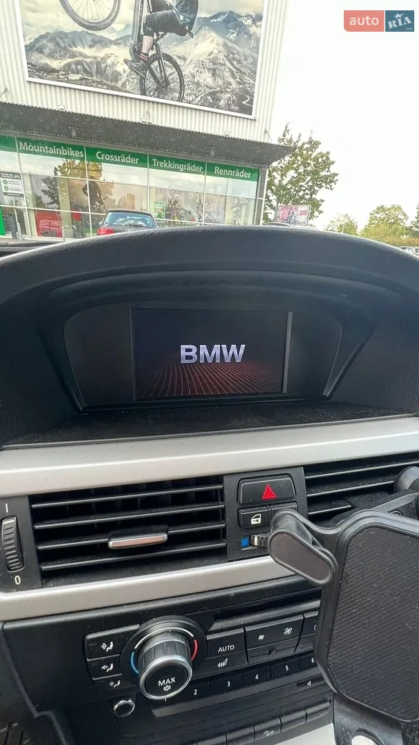 2011 BMW 3er - мініатюра 16