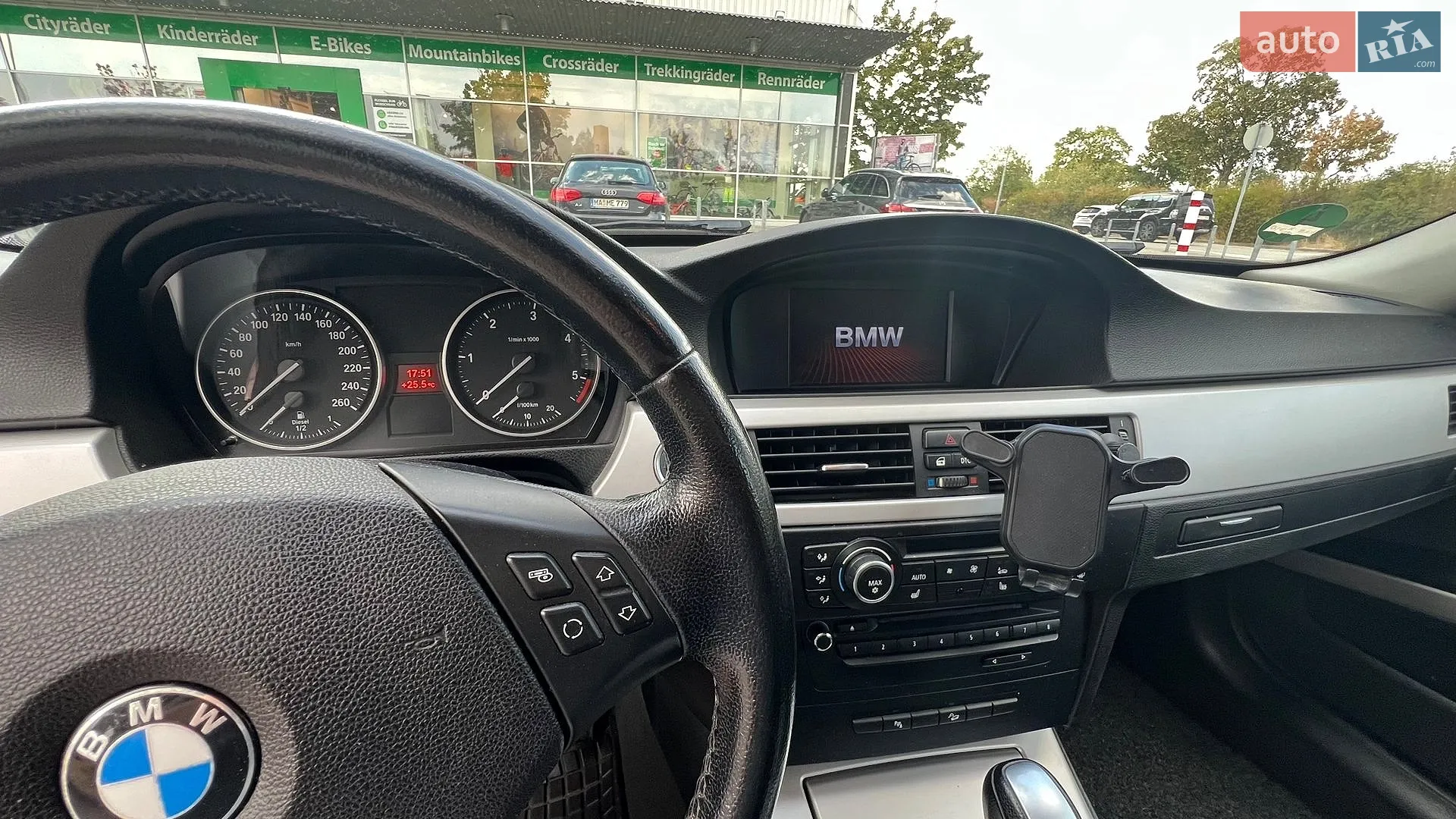 2011 BMW 3er - мініатюра 17
