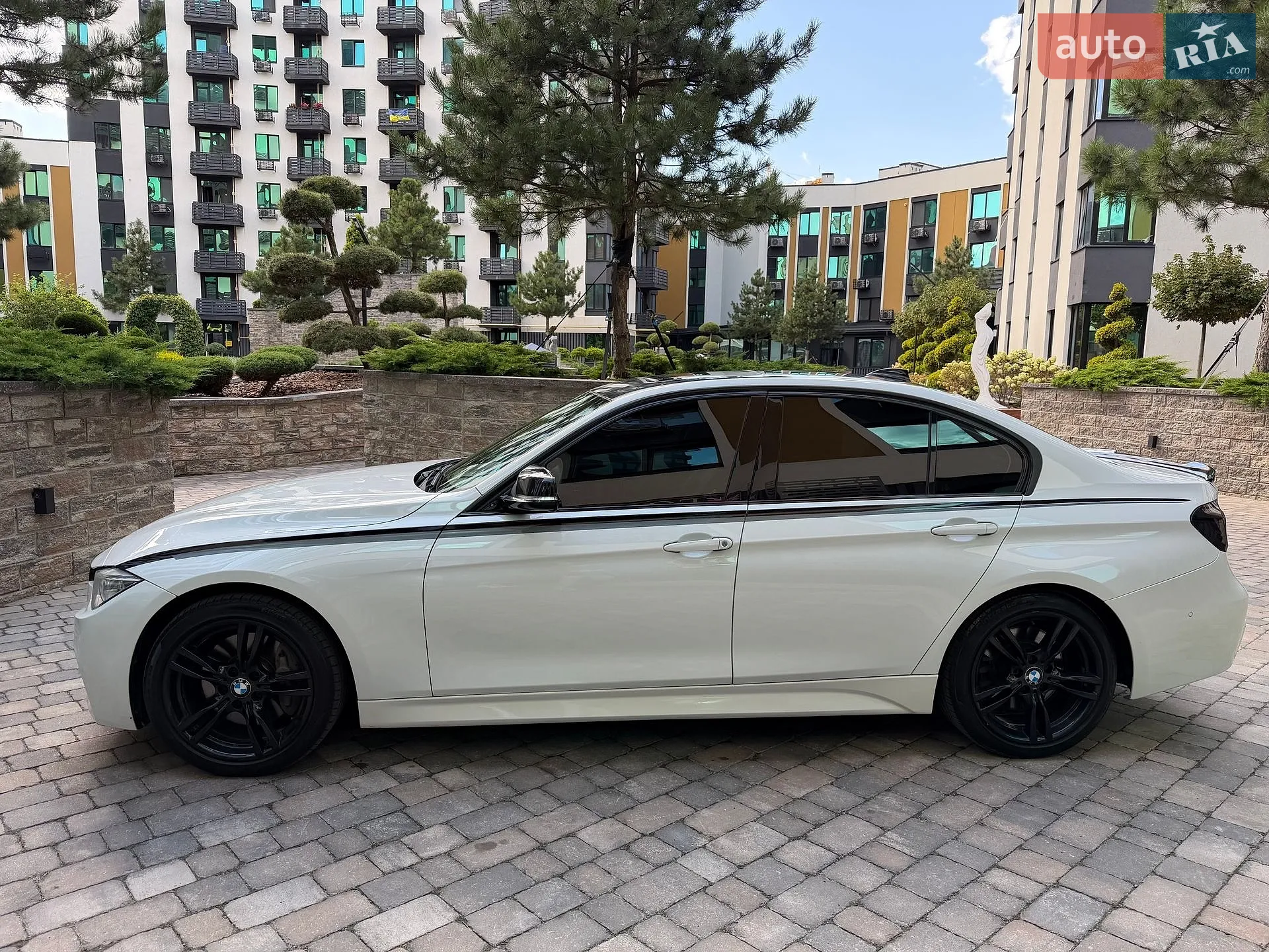 2015 BMW 3er - мініатюра 2