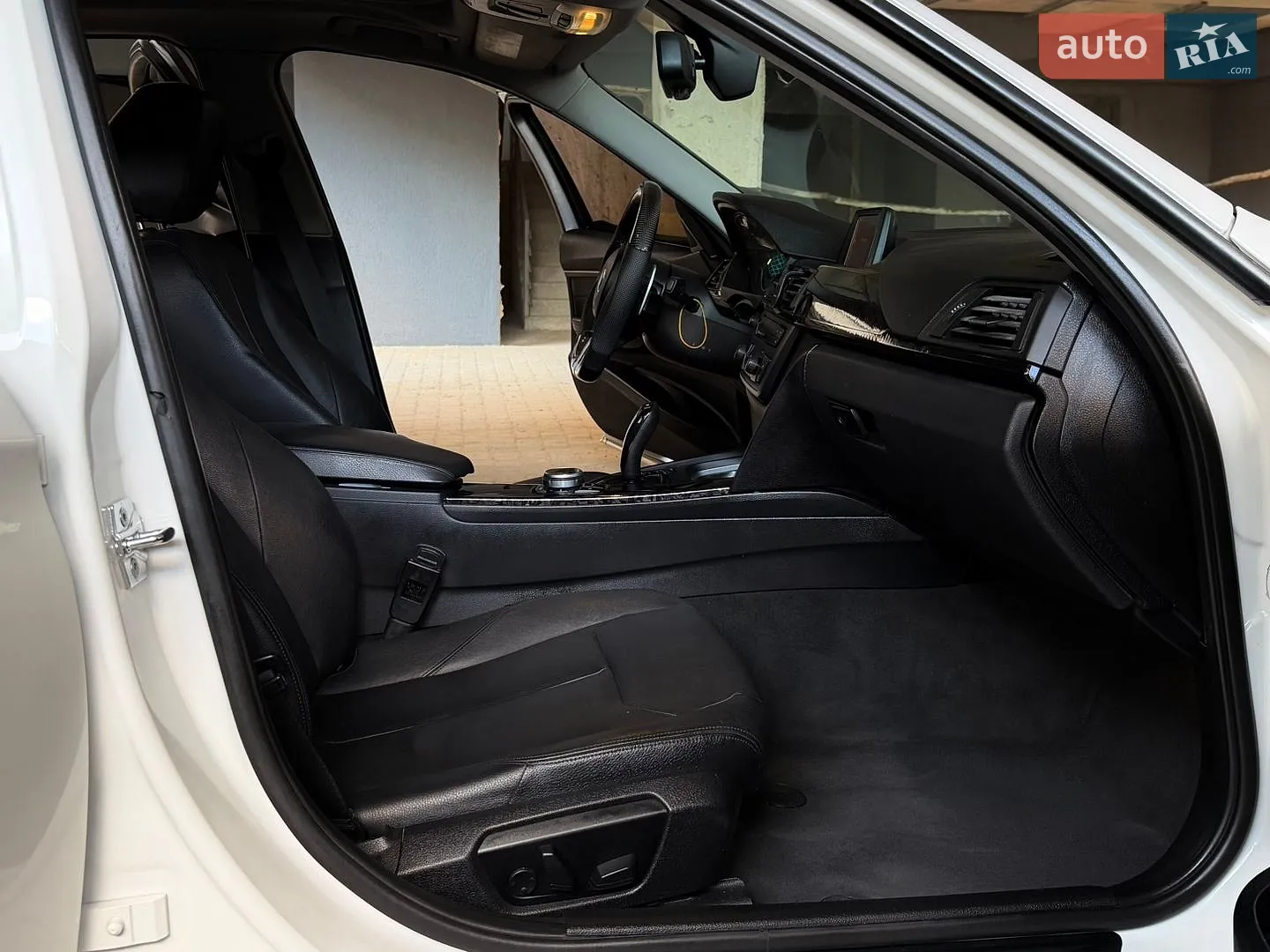 2012 BMW 3er - мініатюра 42