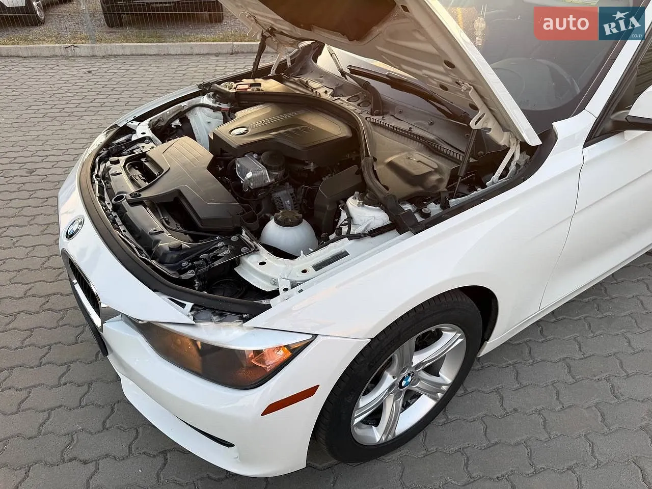 2015 BMW 3er - мініатюра 18