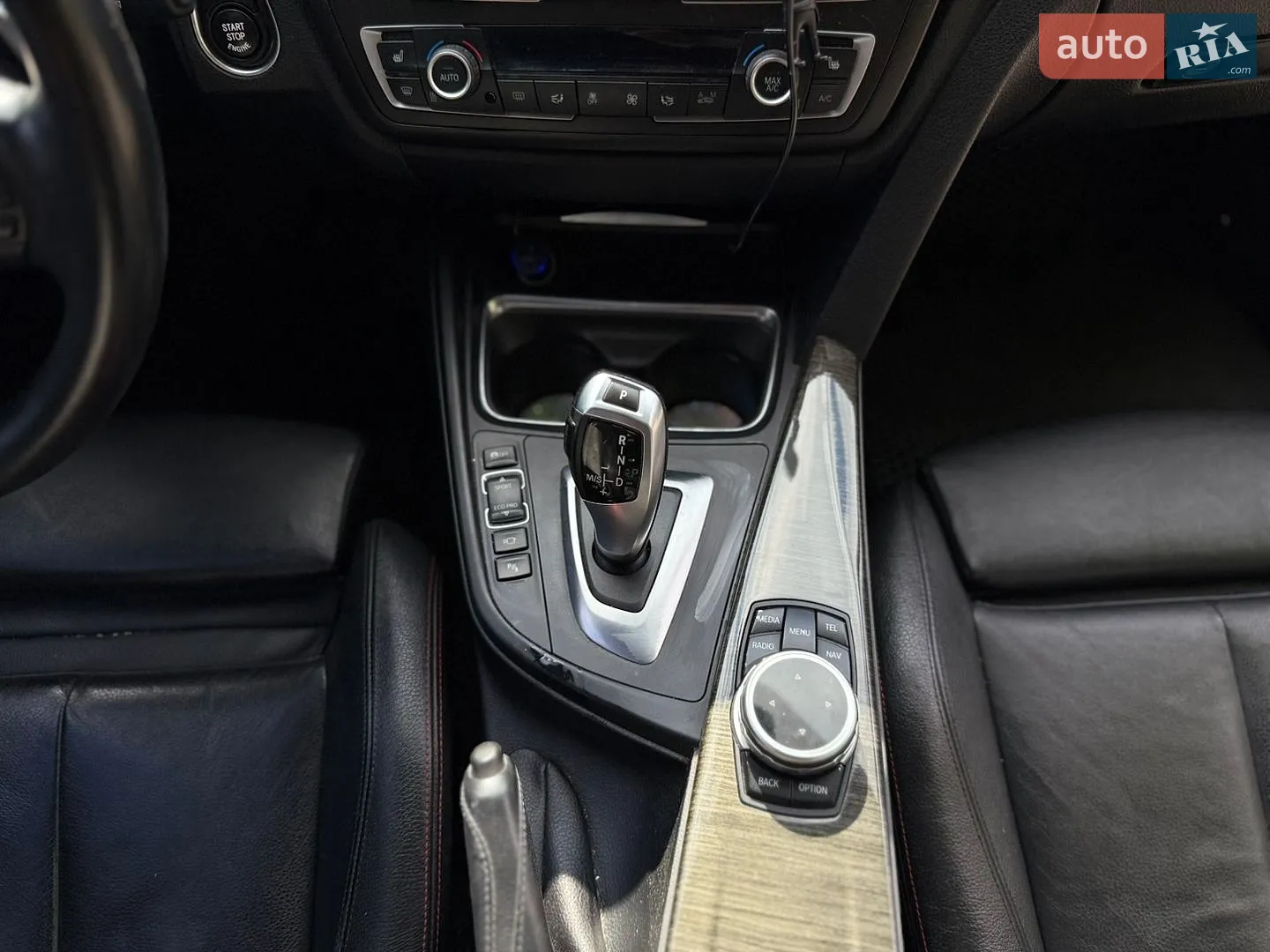 2012 BMW 3er - мініатюра 19