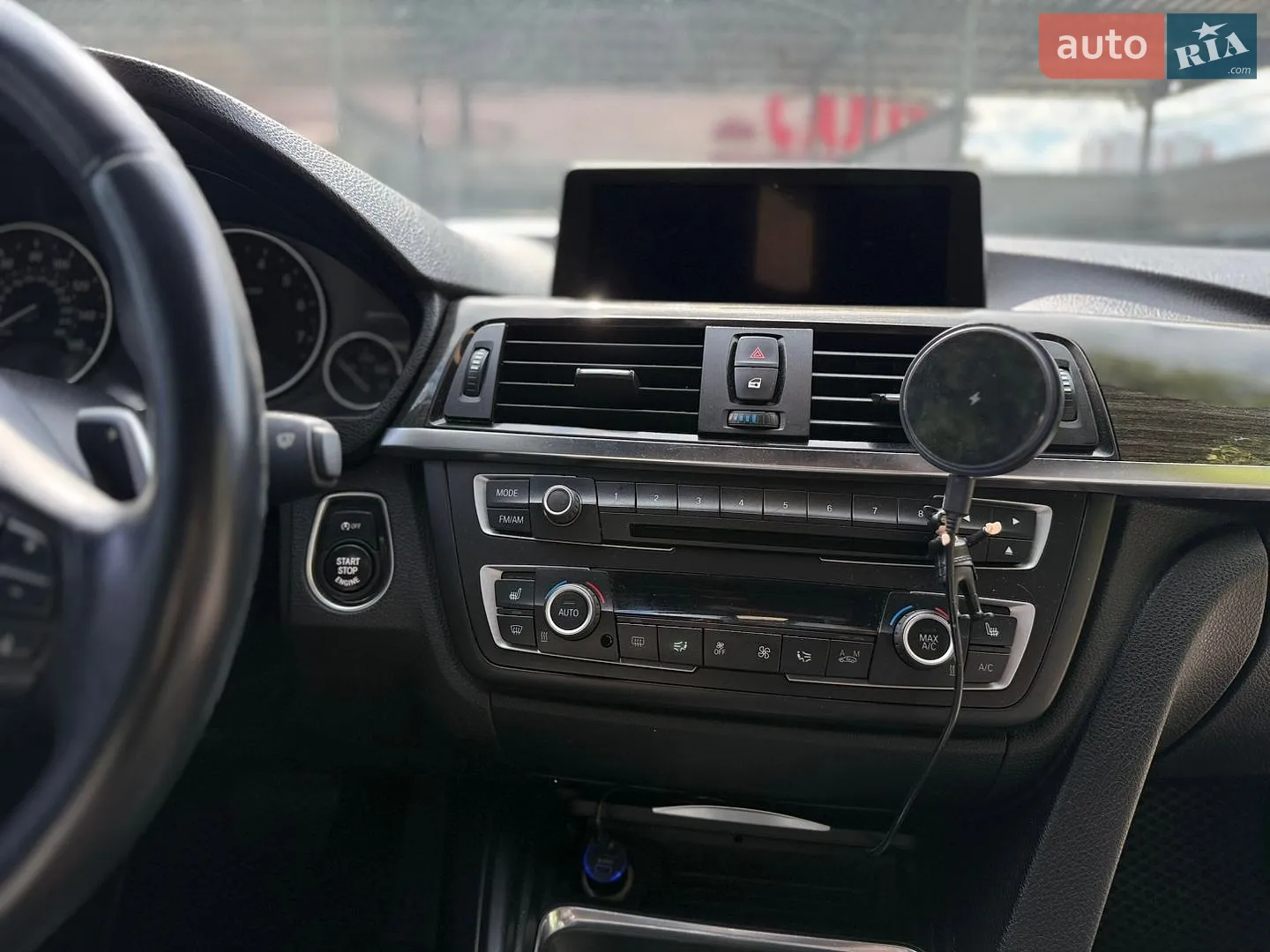 2012 BMW 3er - мініатюра 24