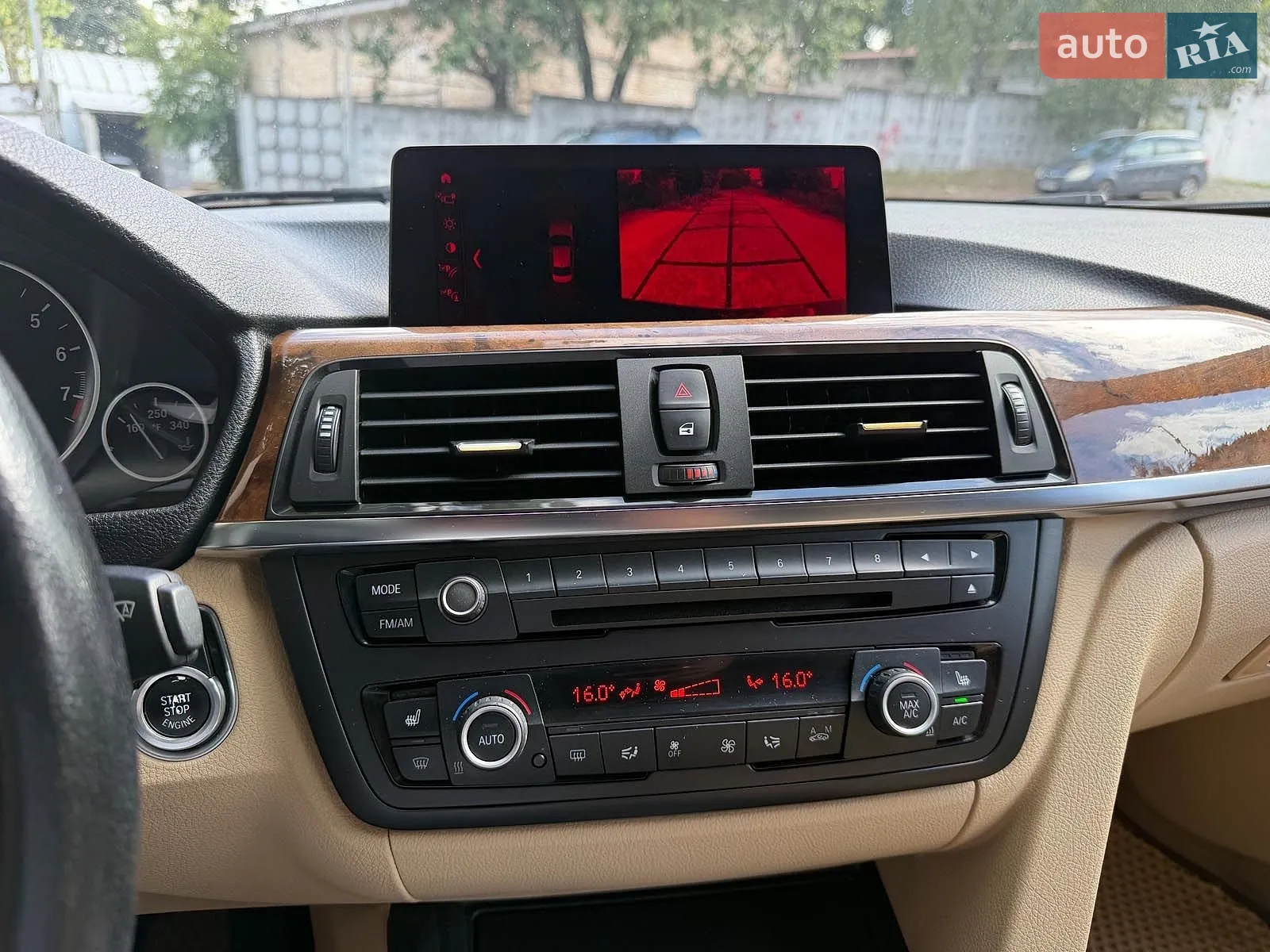 2012 BMW 3er - мініатюра 16