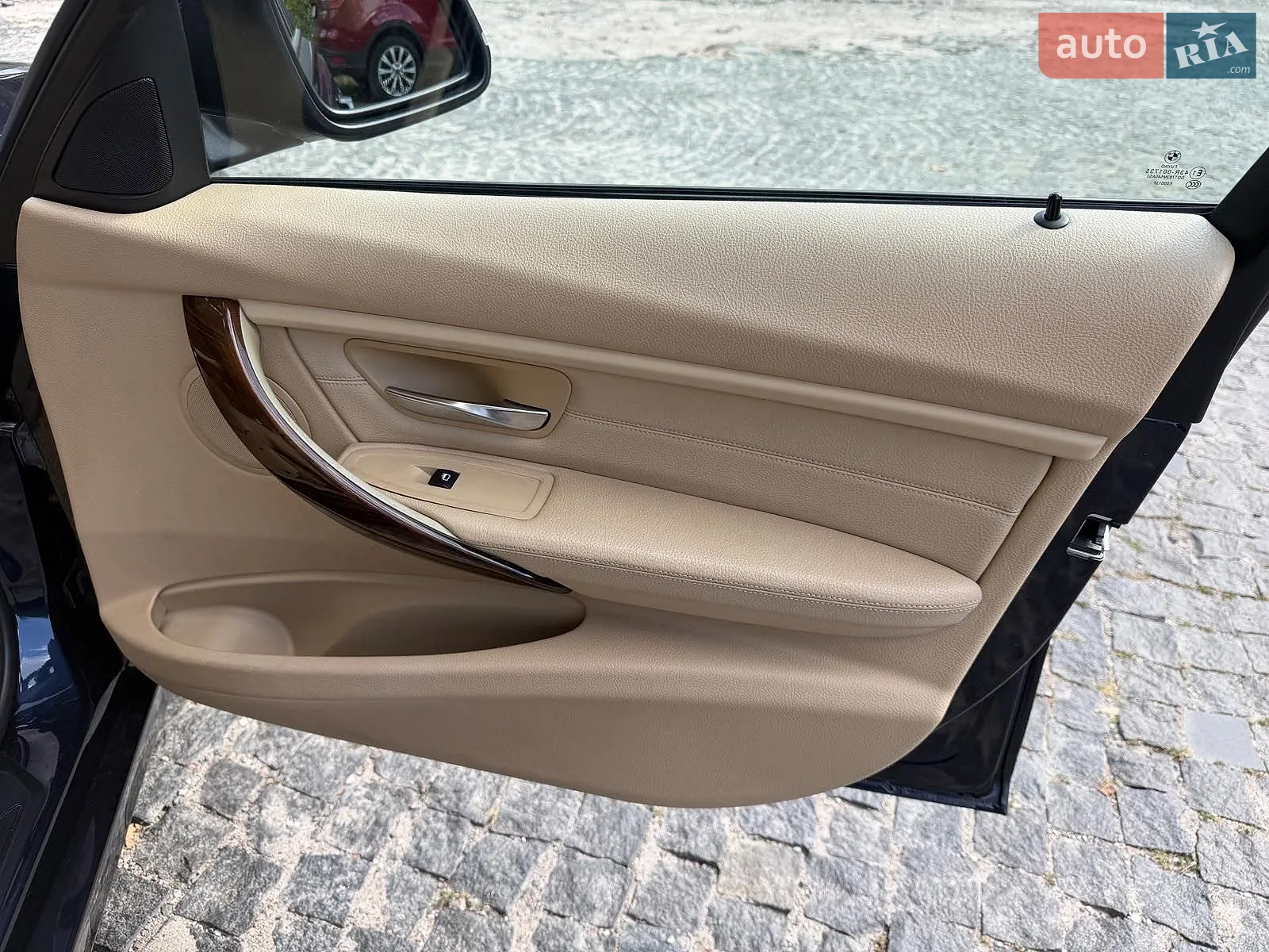 2012 BMW 3er - мініатюра 26