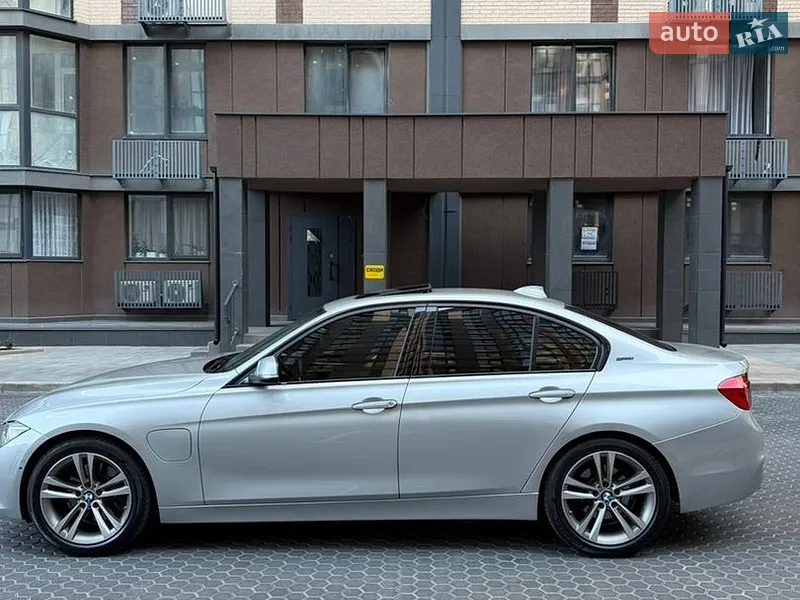 BMW 3 Series 2016