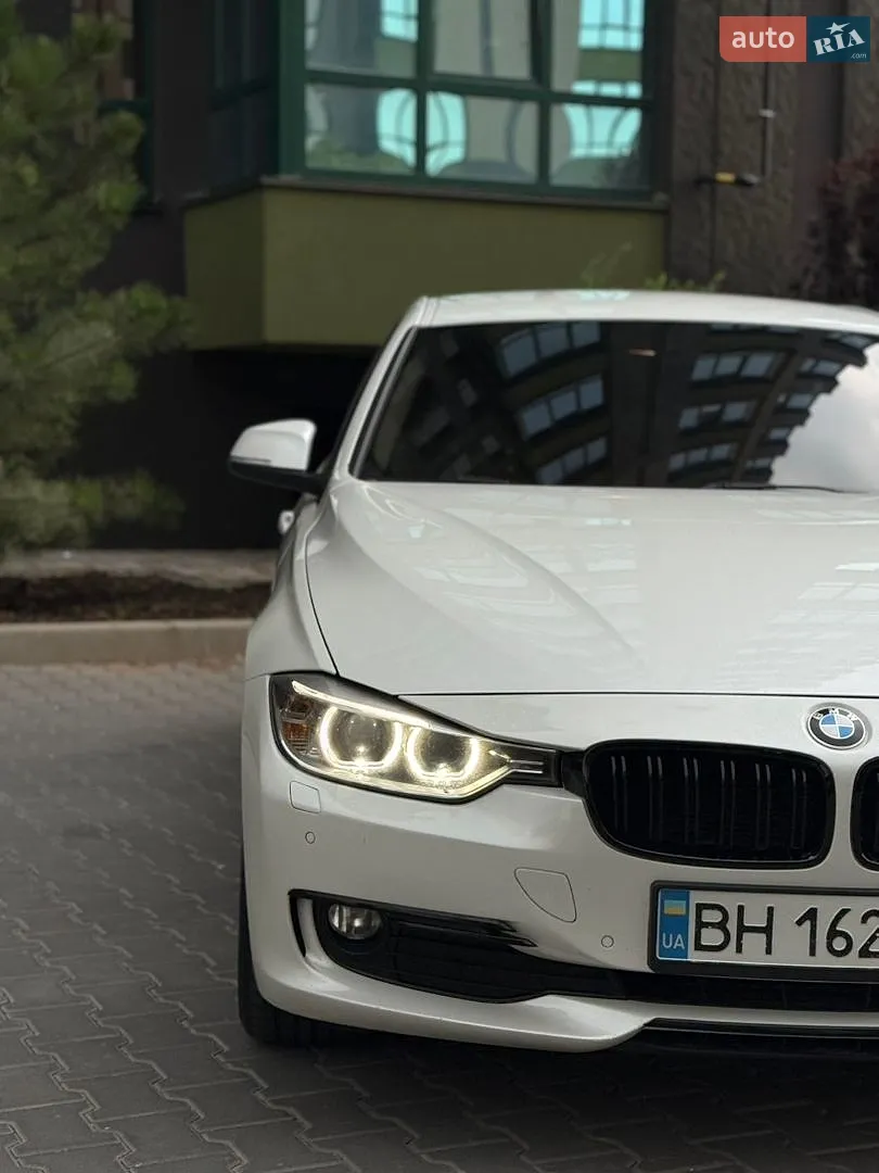 2013 BMW 3er - мініатюра 9