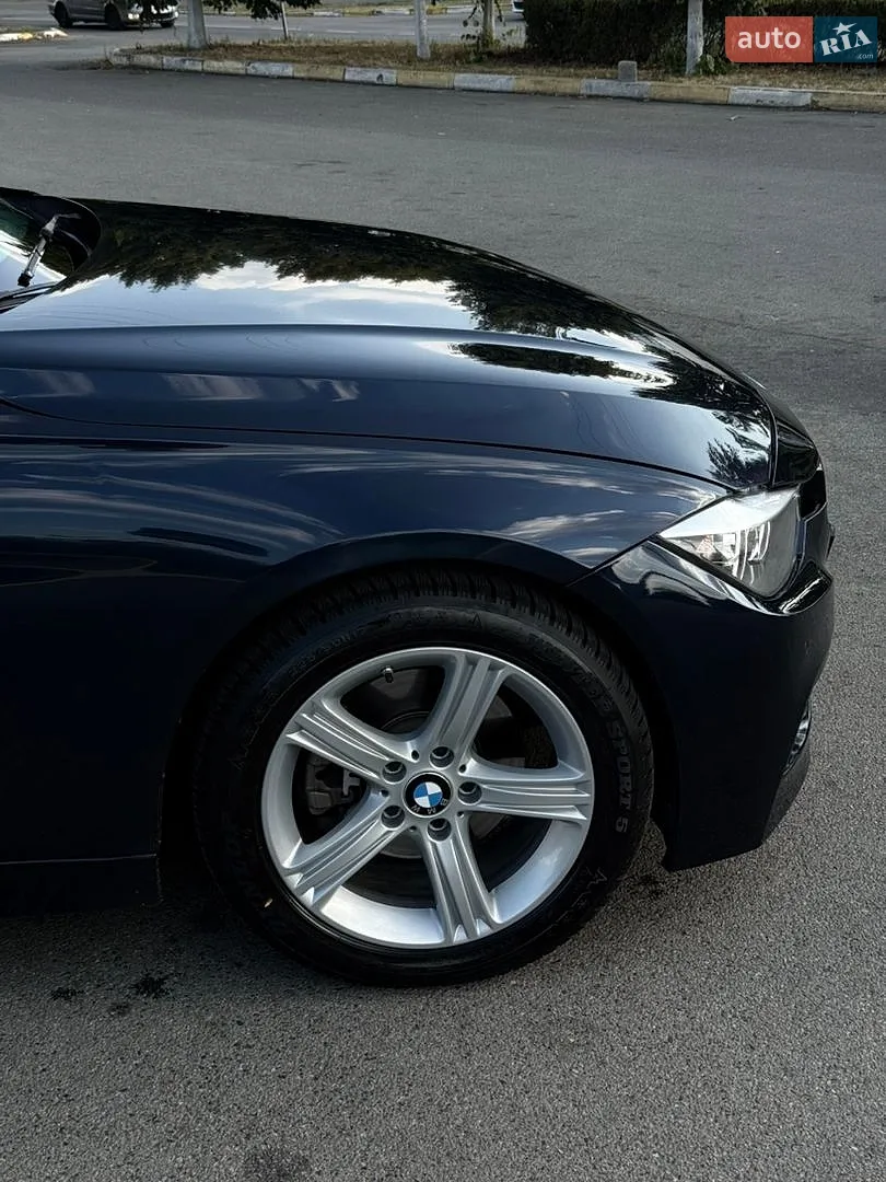 2014 BMW 3er - мініатюра 2