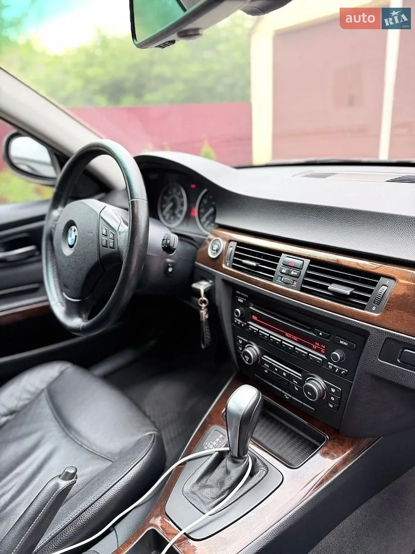 2011 BMW 3er - мініатюра 4