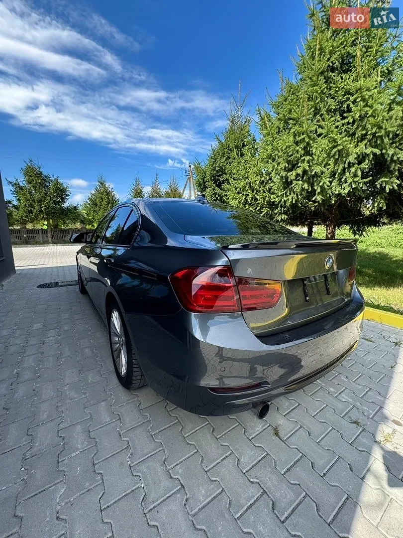 2012 BMW 3er - мініатюра 12