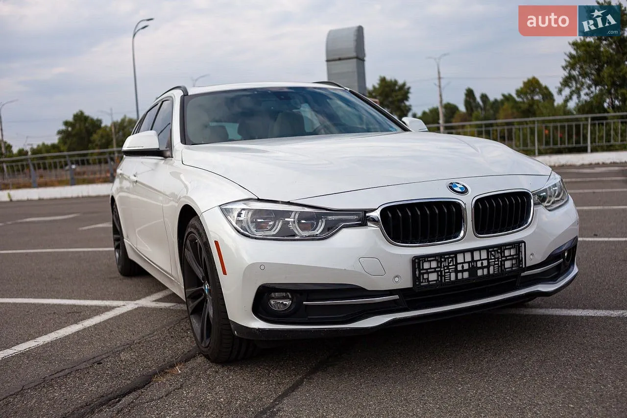 2015 BMW 3er - мініатюра 2
