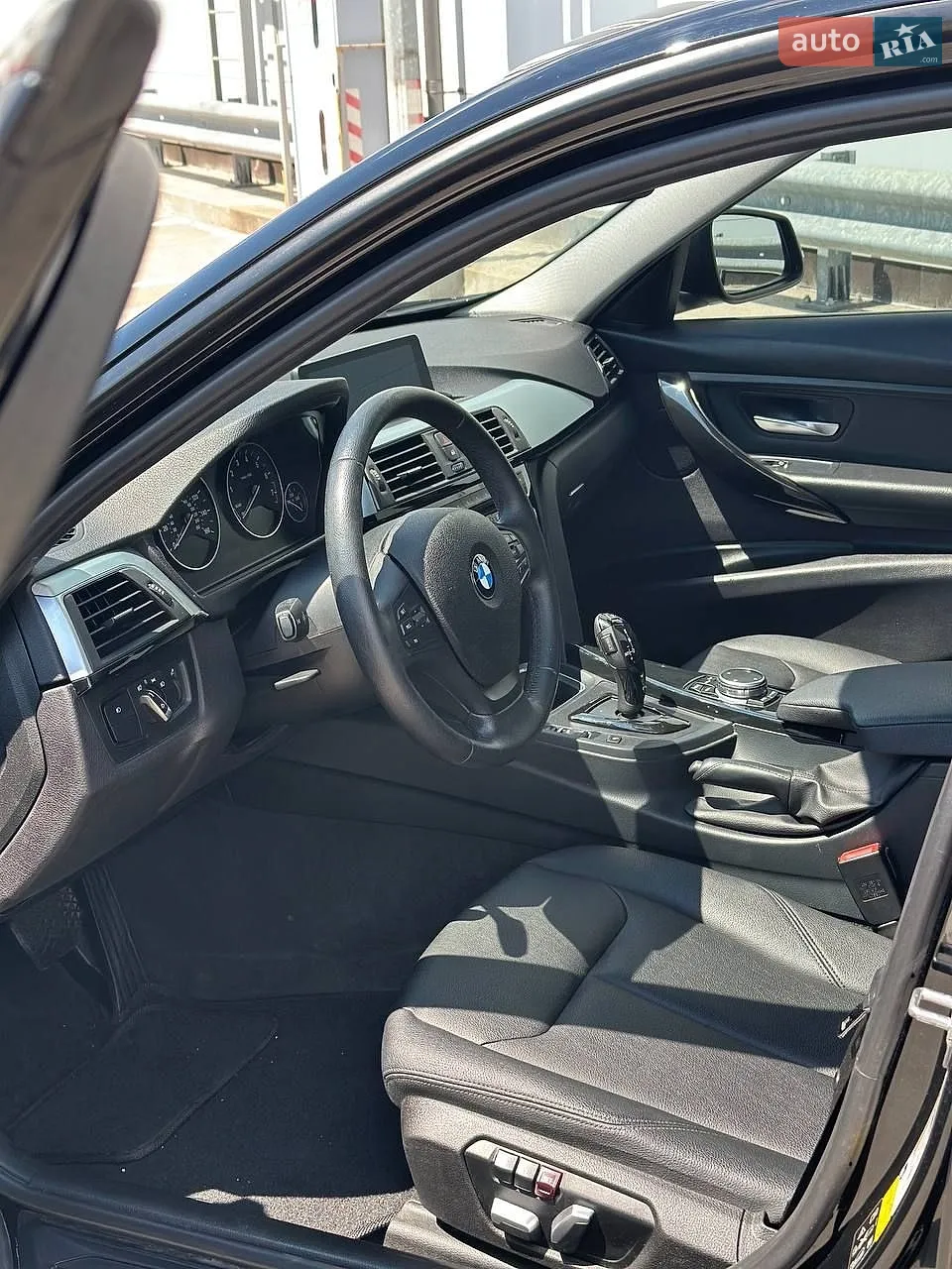 2016 BMW 3er - мініатюра 9