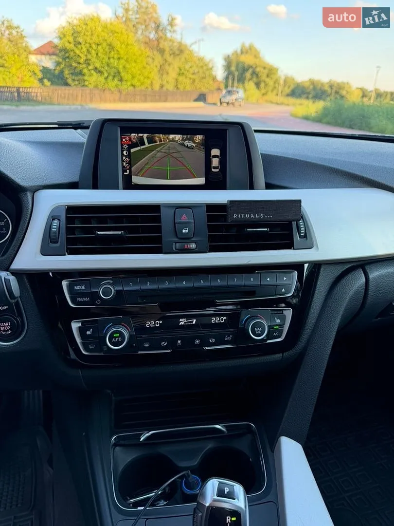 2017 BMW 3er - мініатюра 16