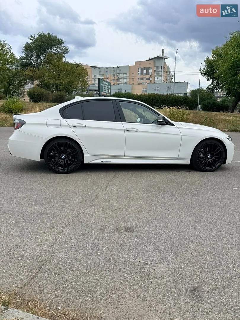 2013 BMW 3er - мініатюра 2
