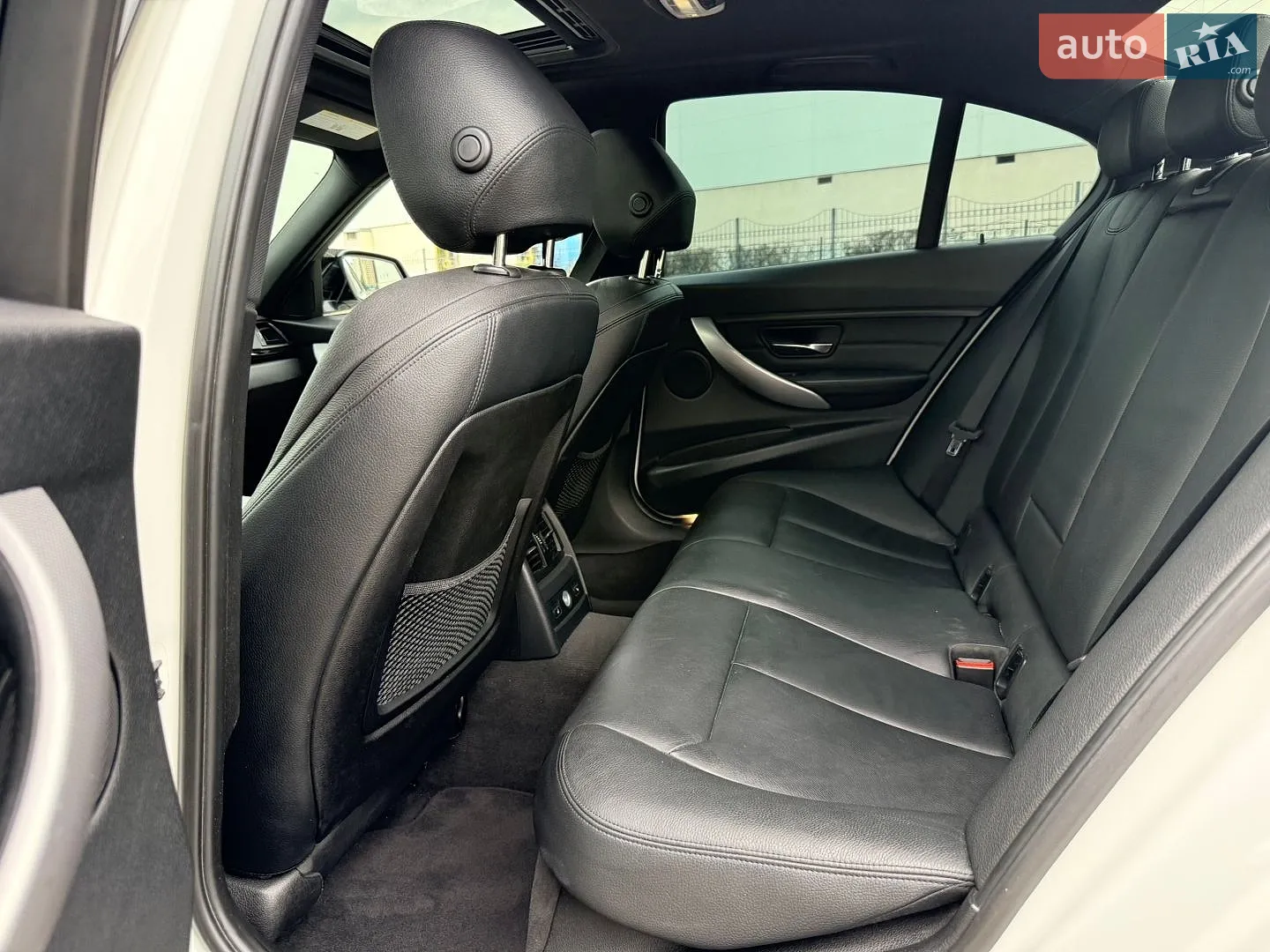 2013 BMW 3er - мініатюра 13