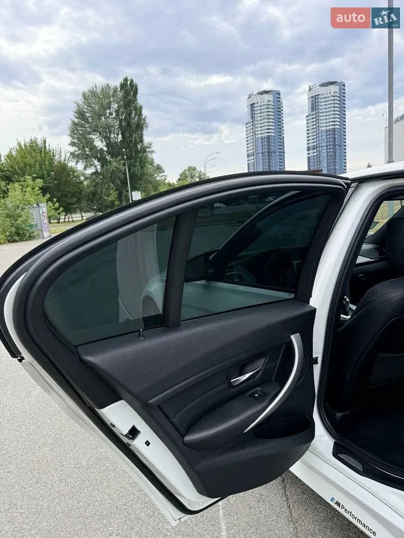 2013 BMW 3er - мініатюра 16
