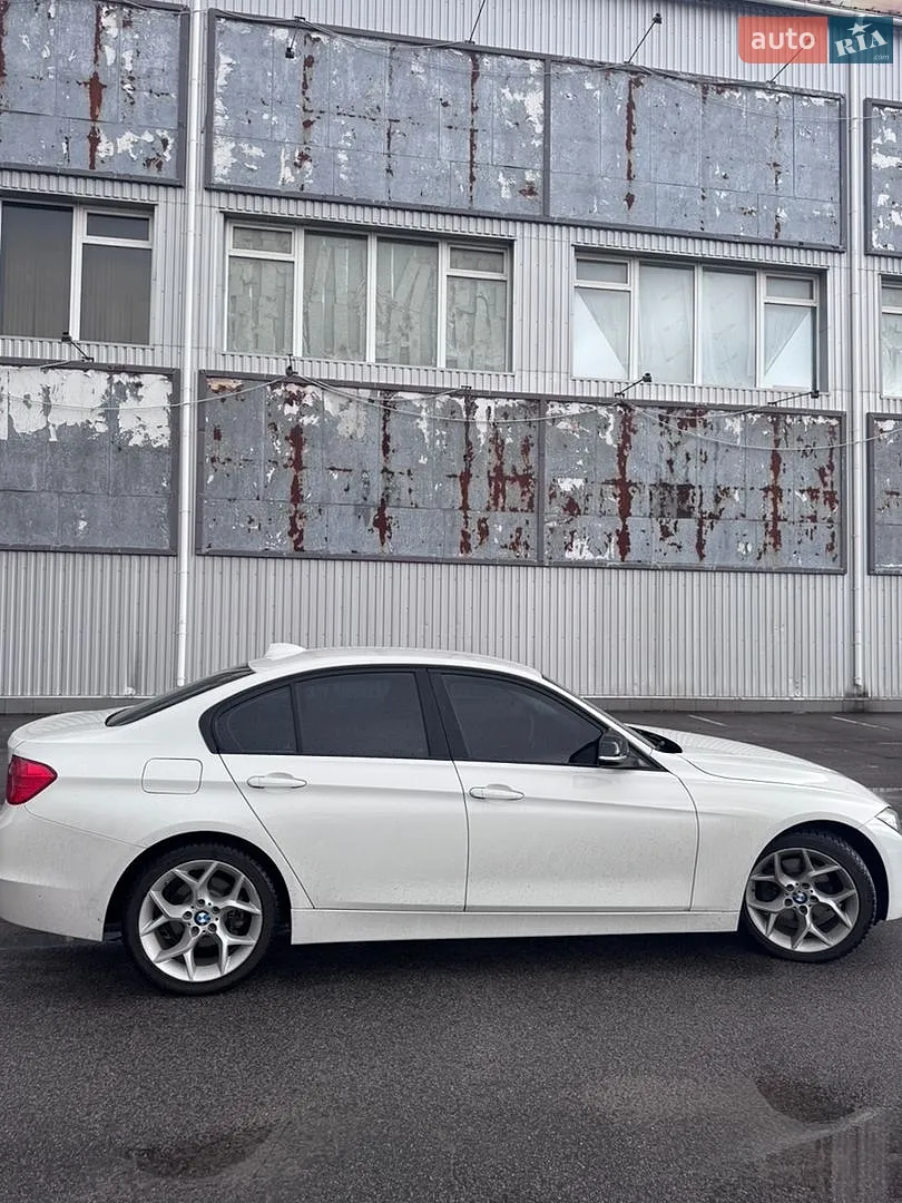 2013 BMW 3er - мініатюра 4