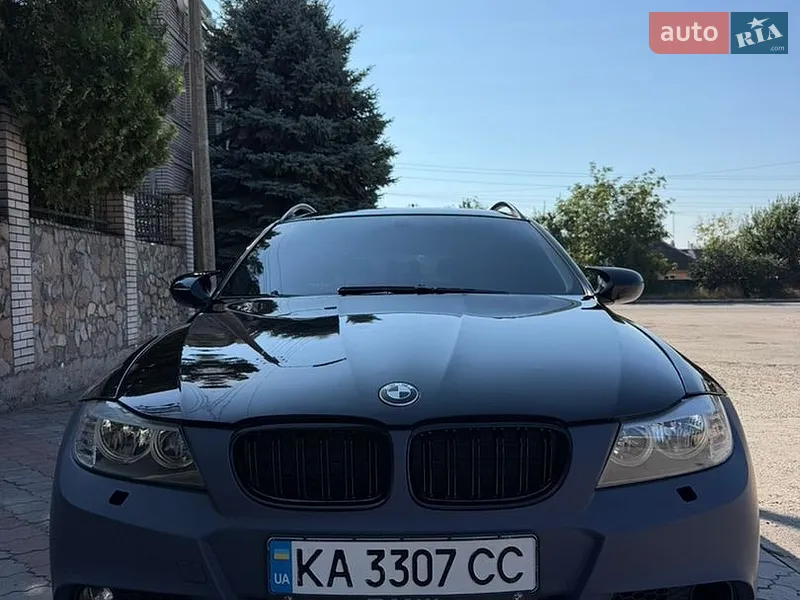 BMW 3 Series 2009