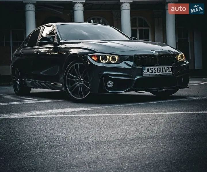 BMW 3 Series 2012