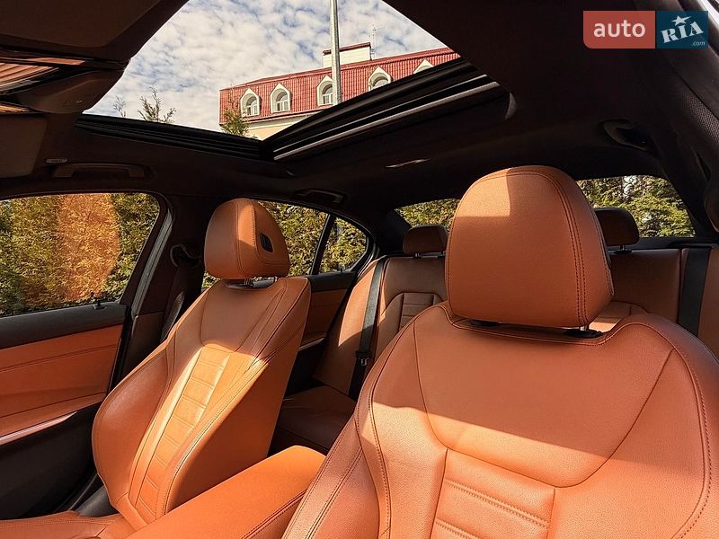 Седан BMW 3 Series 2019 в Киеве