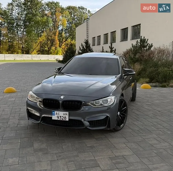 BMW 3 Series 2012