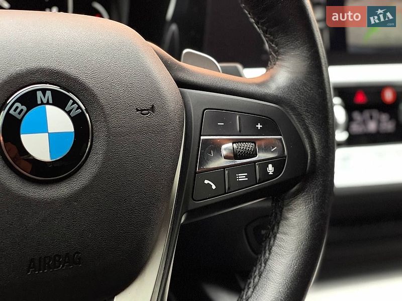 Седан BMW 3 Series 2020 в Киеве